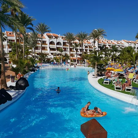 Beachfront Duplex No 4 With Heated Pool, Close To Sea And Beach, Aircondition, Balcony, Wifi *