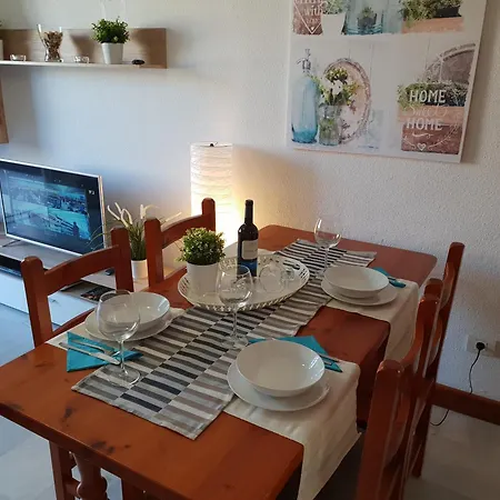 Apartment Beachfront Duplex No 4 With Heated Pool, Close To Sea And Beach, Aircondition, Balcony, Wifi *