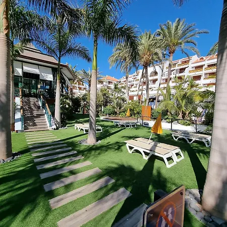 Beachfront Duplex No 4 With Heated Pool, Close To Sea And Beach, Aircondition, Balcony, Wifi Apartment